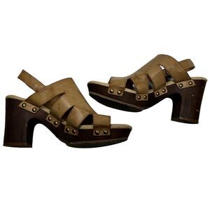 Maurice’s Eden Tan Faux Leather Open Toe Block Heels Sandals 7.5 Cutout Vegan